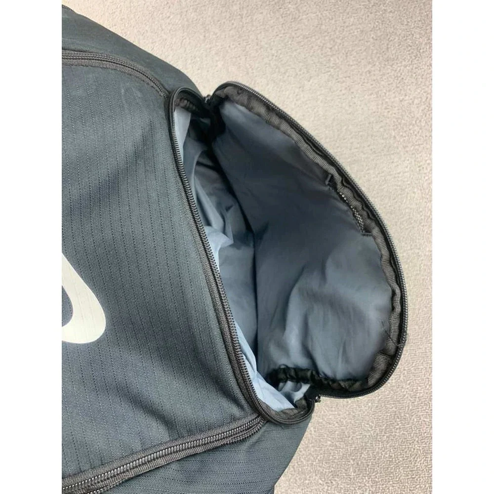 Nike Backpack Unisex White‎ Swoosh Black Laptop Sleeve School Sport Travel